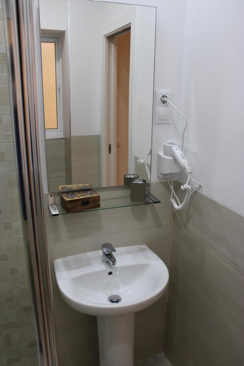 Fan Rooms Galvez Malaga Ngoại thất bức ảnh